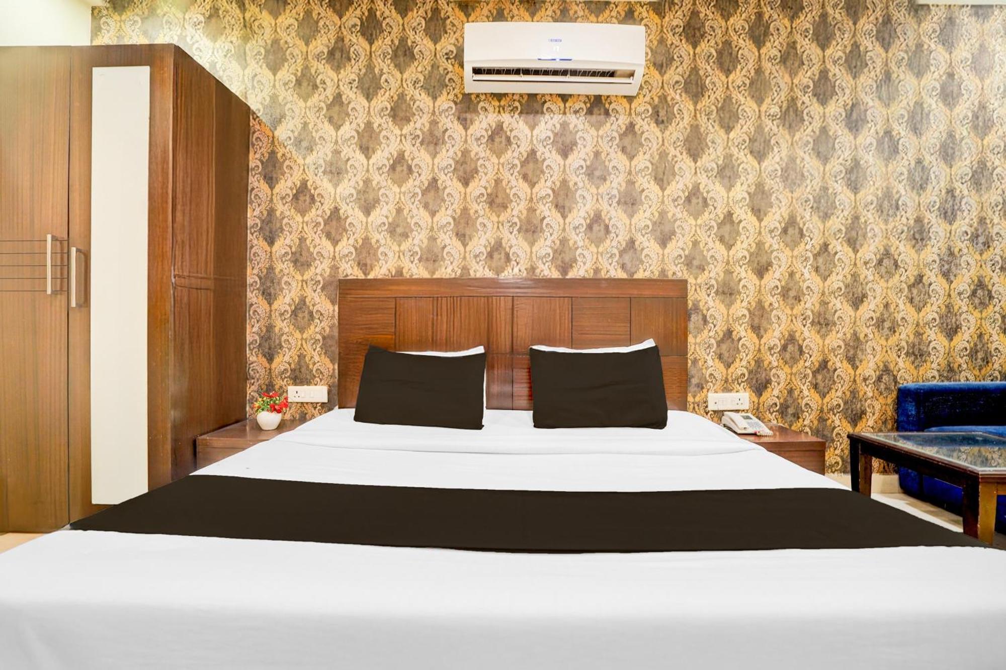 Super Townhouse Lalghati Near Airport Bhopal Exterior foto